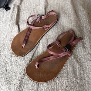 Earth Runners Circadian Sandal